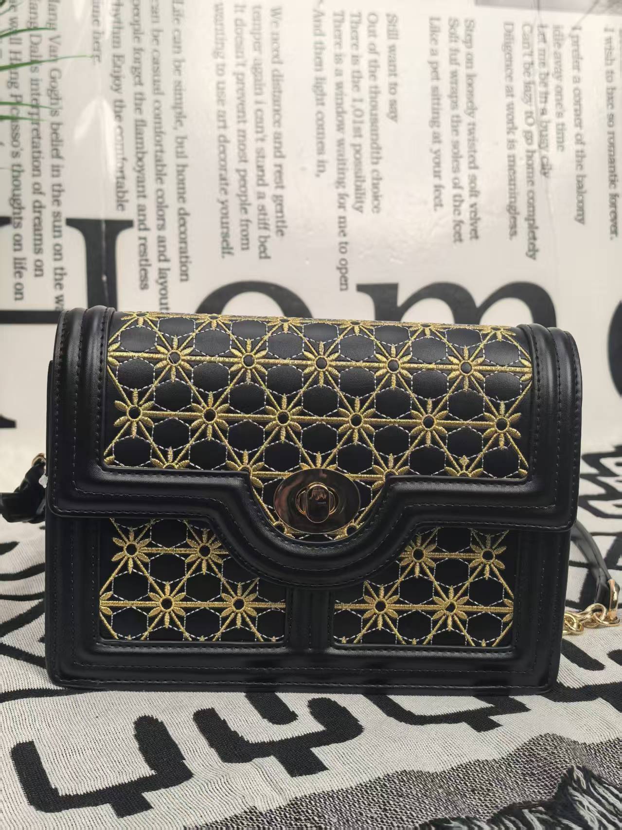 Forbidden City Gate Flower Crossbody Bag
